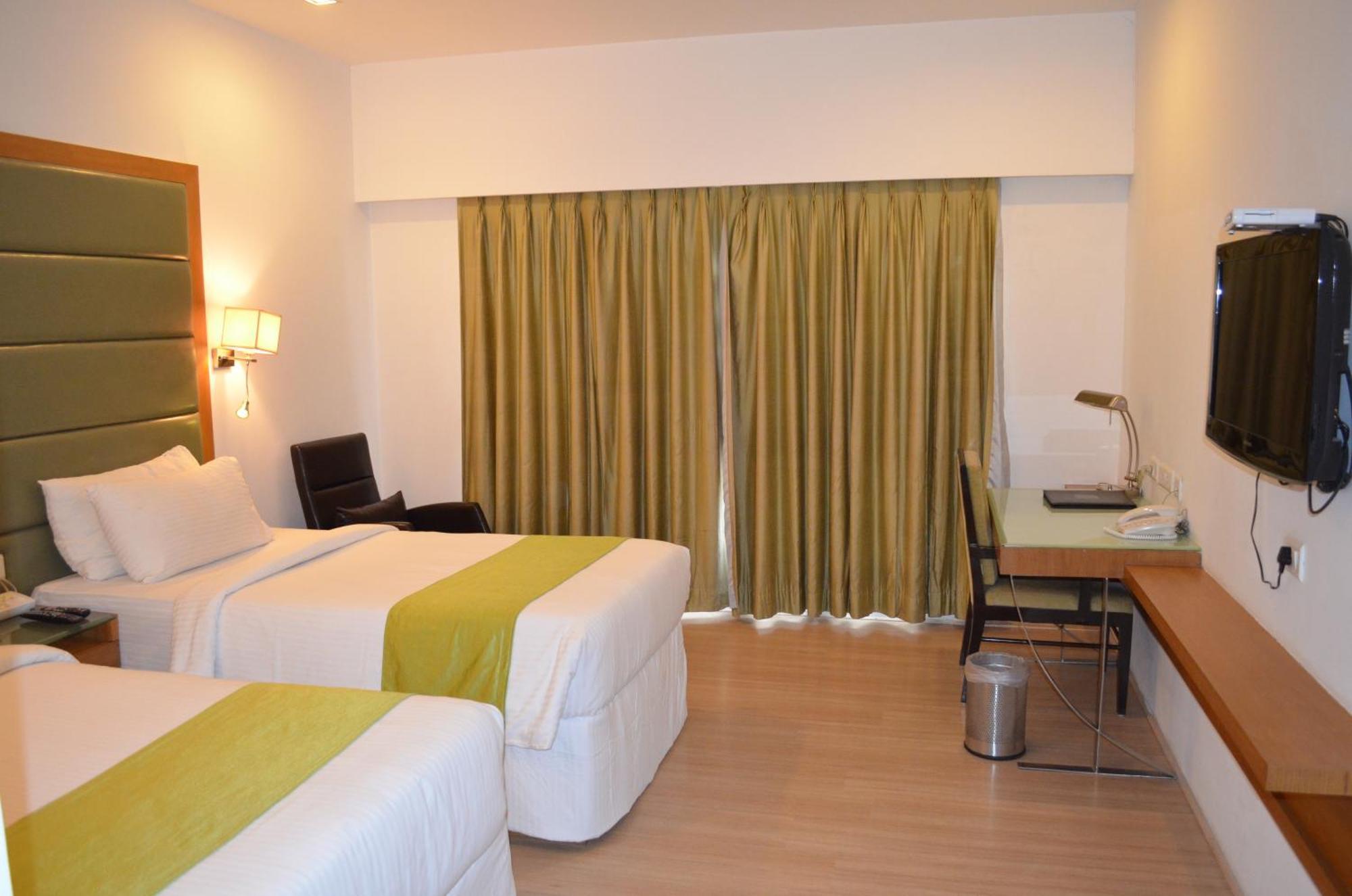 Peerless Hotel היידראבד מראה חיצוני תמונה