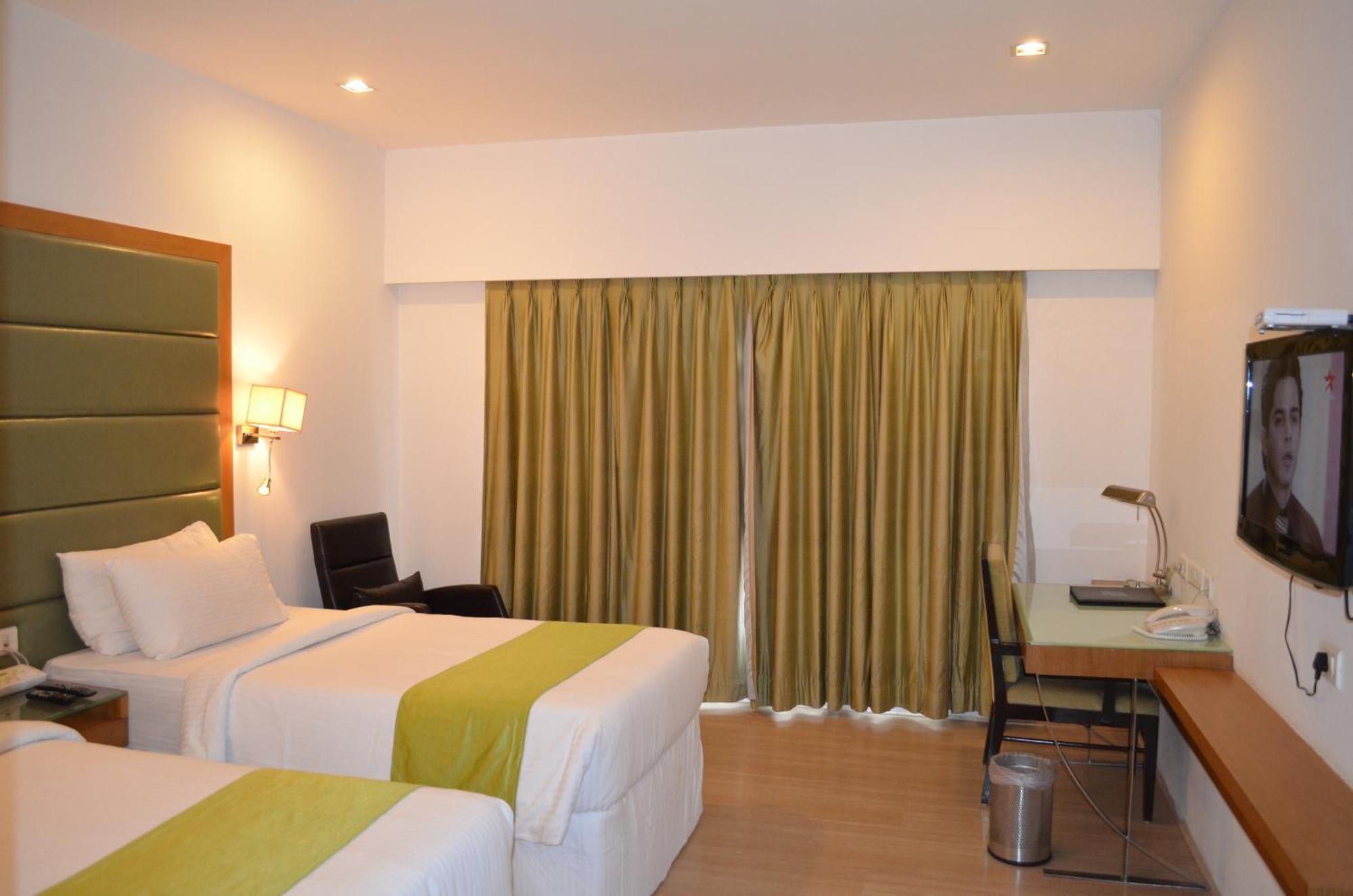 Peerless Hotel היידראבד מראה חיצוני תמונה