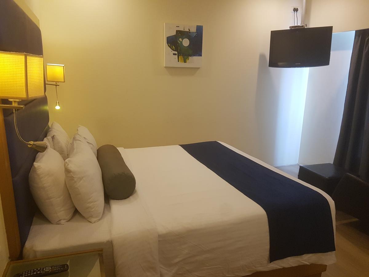 Peerless Hotel היידראבד מראה חיצוני תמונה